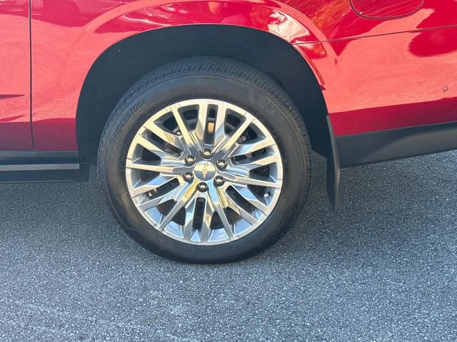 Certified 2024 Chevrolet Suburban High Country w/ Advanced Technology Package image 11