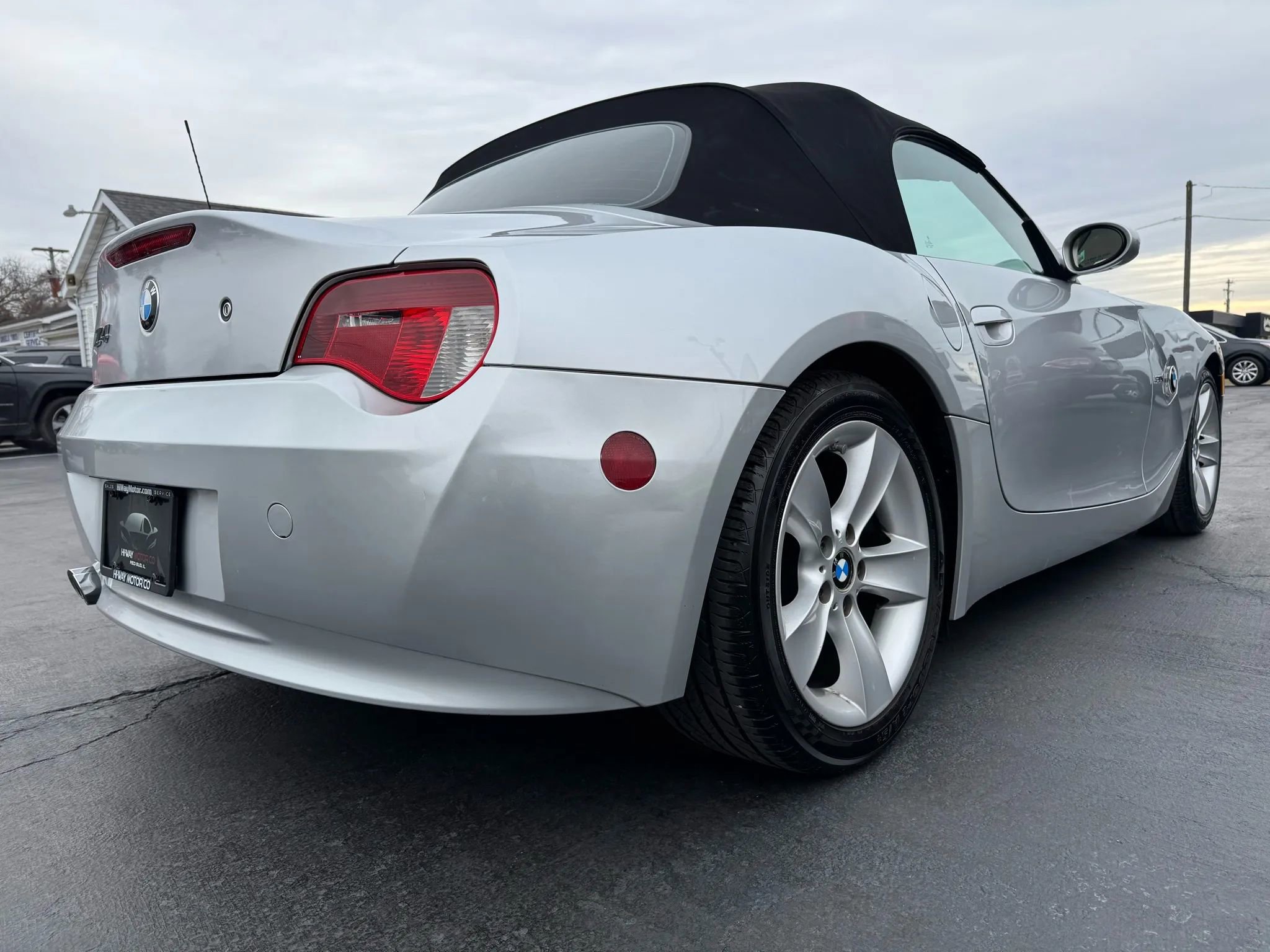Used 2007 BMW Z4 3.0i image 3