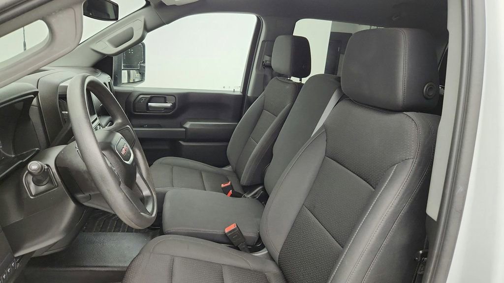 Used 2024 GMC Sierra 3500 Pro image 9