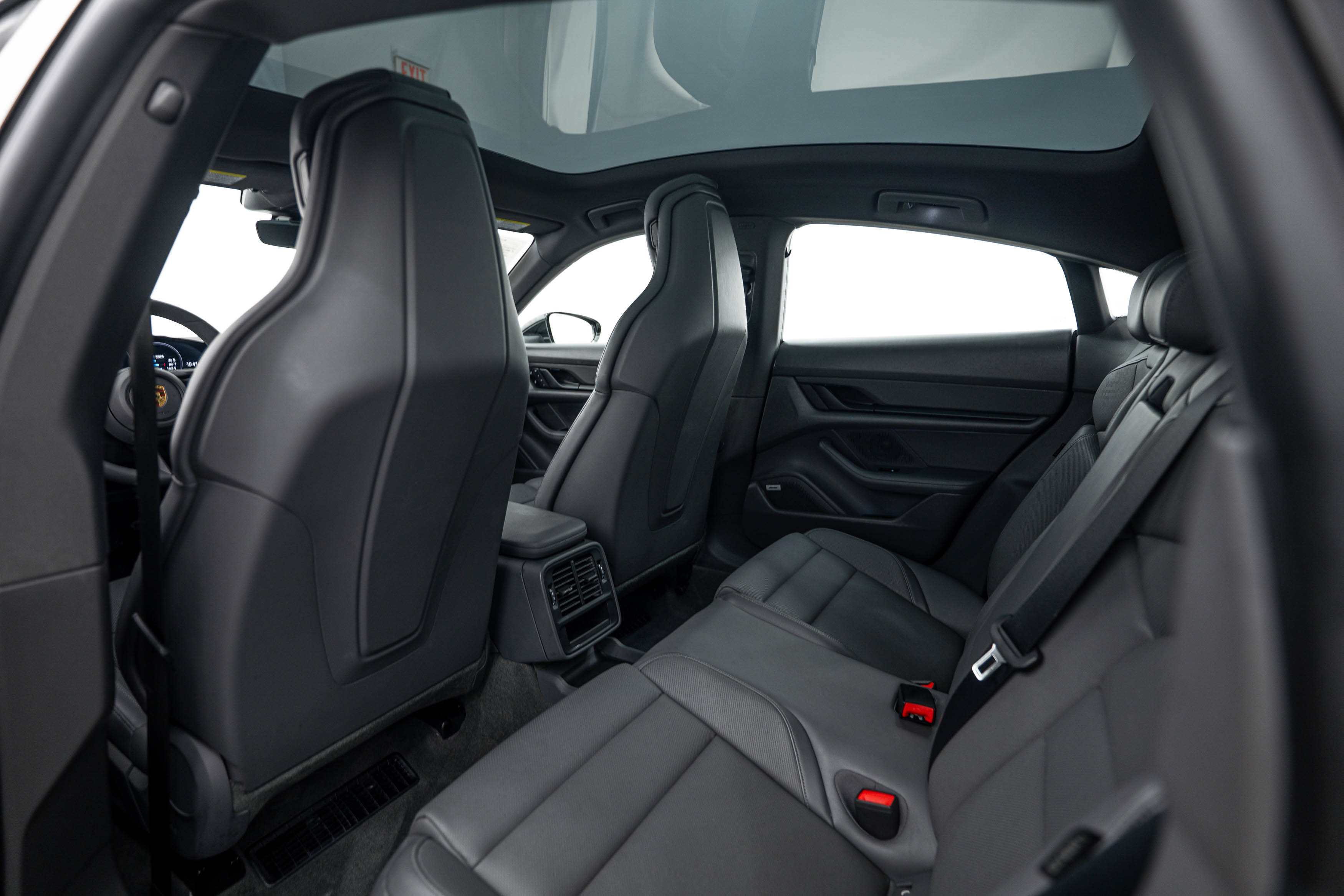 Certified 2022 Porsche Taycan 4S AWD/4WD image 22