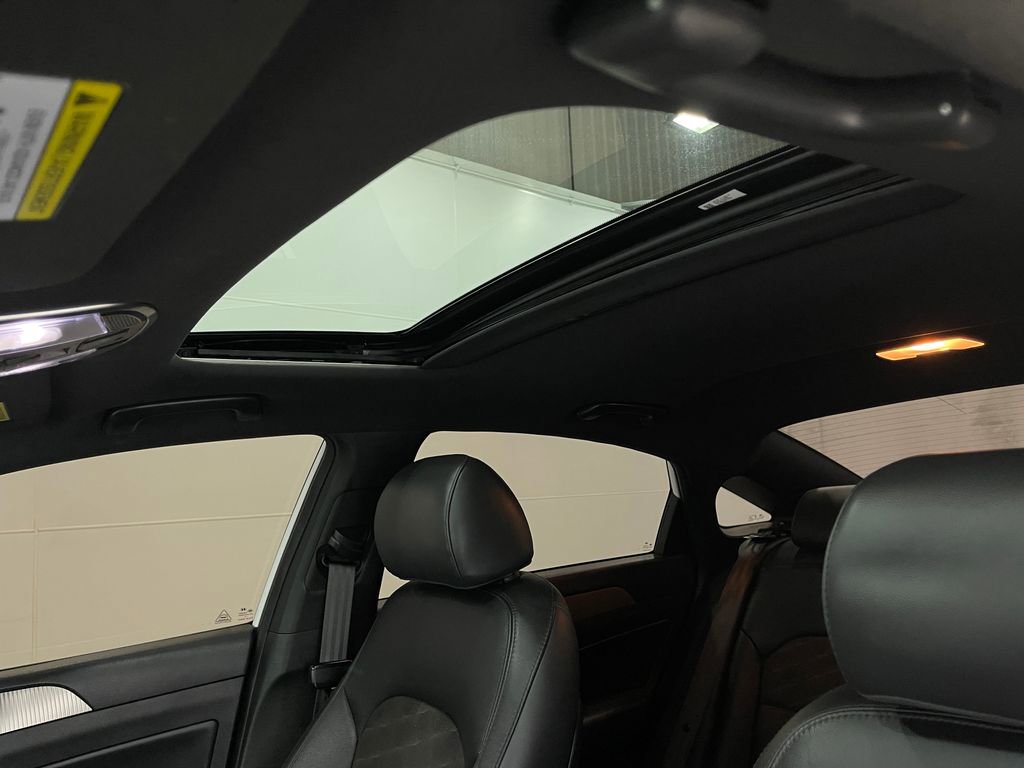 Used 2018 Hyundai Sonata Sport image 11