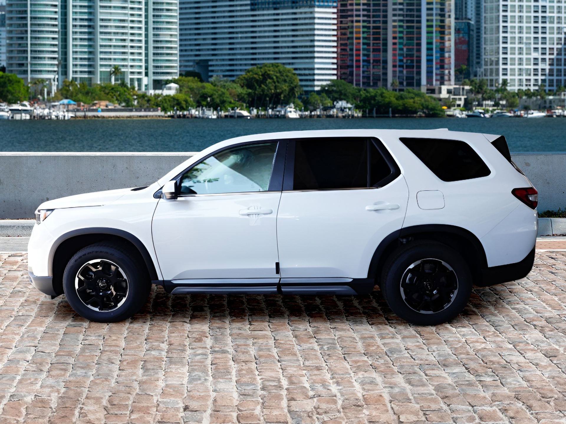 New 2025 Honda Pilot EX-L image 6