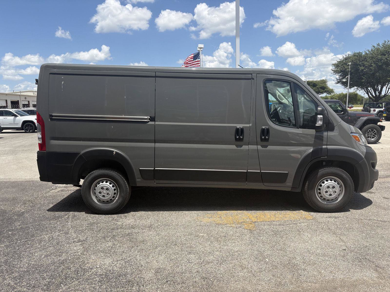 New 2026 RAM ProMaster 1500 w/ Convenience Group FWD image 6