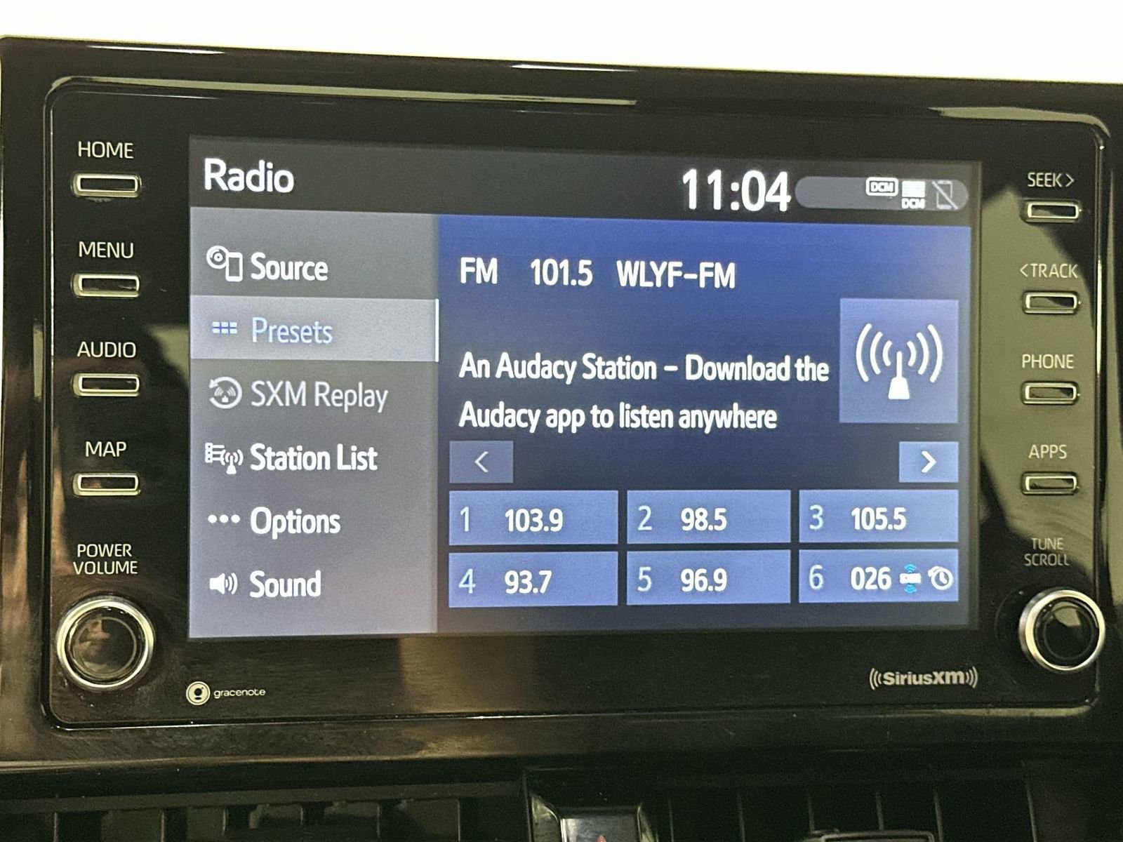 Used 2021 Toyota Corolla LE w/ LE Convenience Package FWD image 18