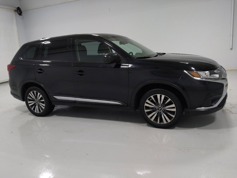 Used 2020 Mitsubishi Outlander ES image 11