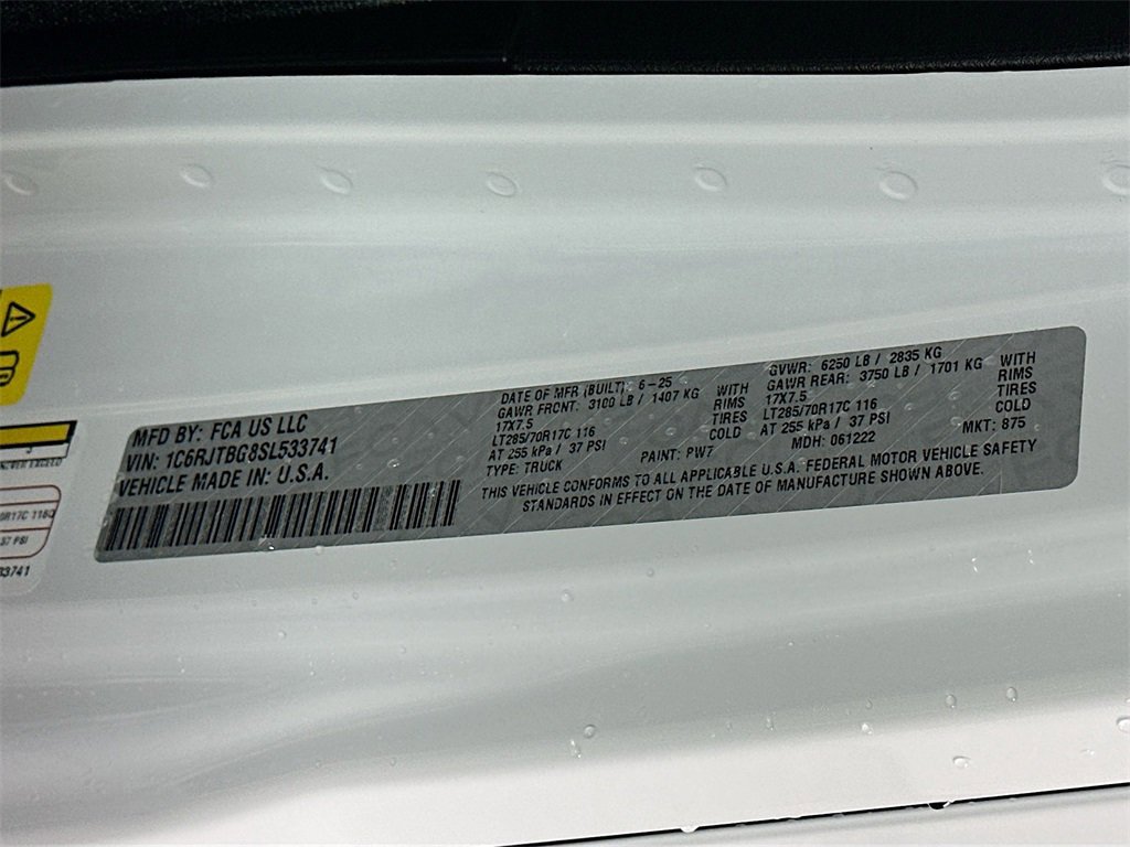 New 2025 Jeep Gladiator Rubicon w/ Convenience Group image 19