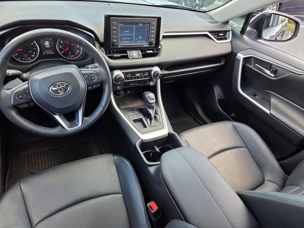Certified 2022 Toyota RAV4 XLE Premium FWD image 8