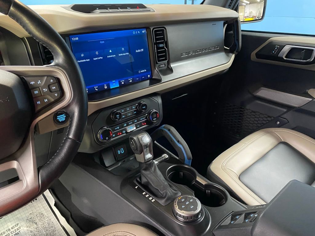 Used 2023 Ford Bronco Wildtrak image 25