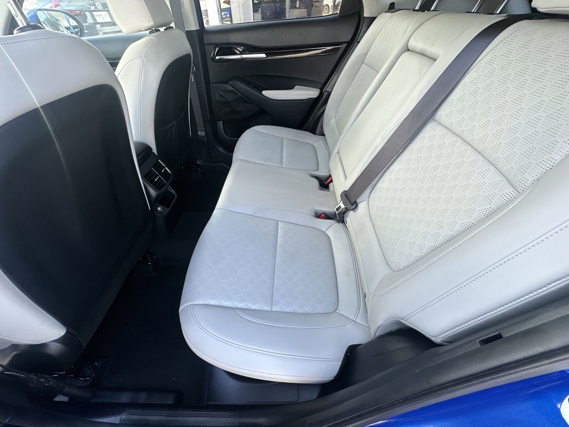 Certified 2023 Kia Seltos EX image 27