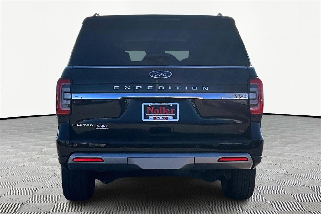 Used 2024 Ford Expedition Limited image 4