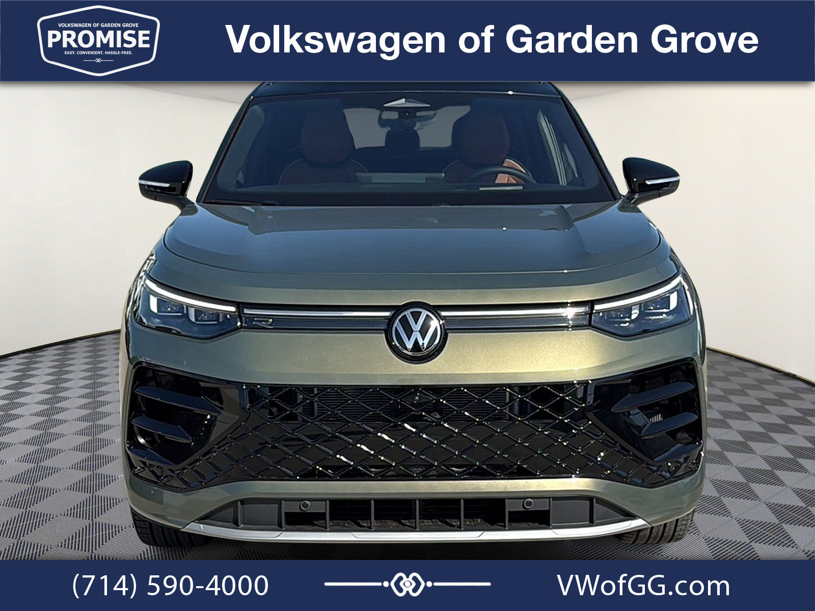 New 2026 Volkswagen Tiguan SEL R-Line AWD/4WD image 3