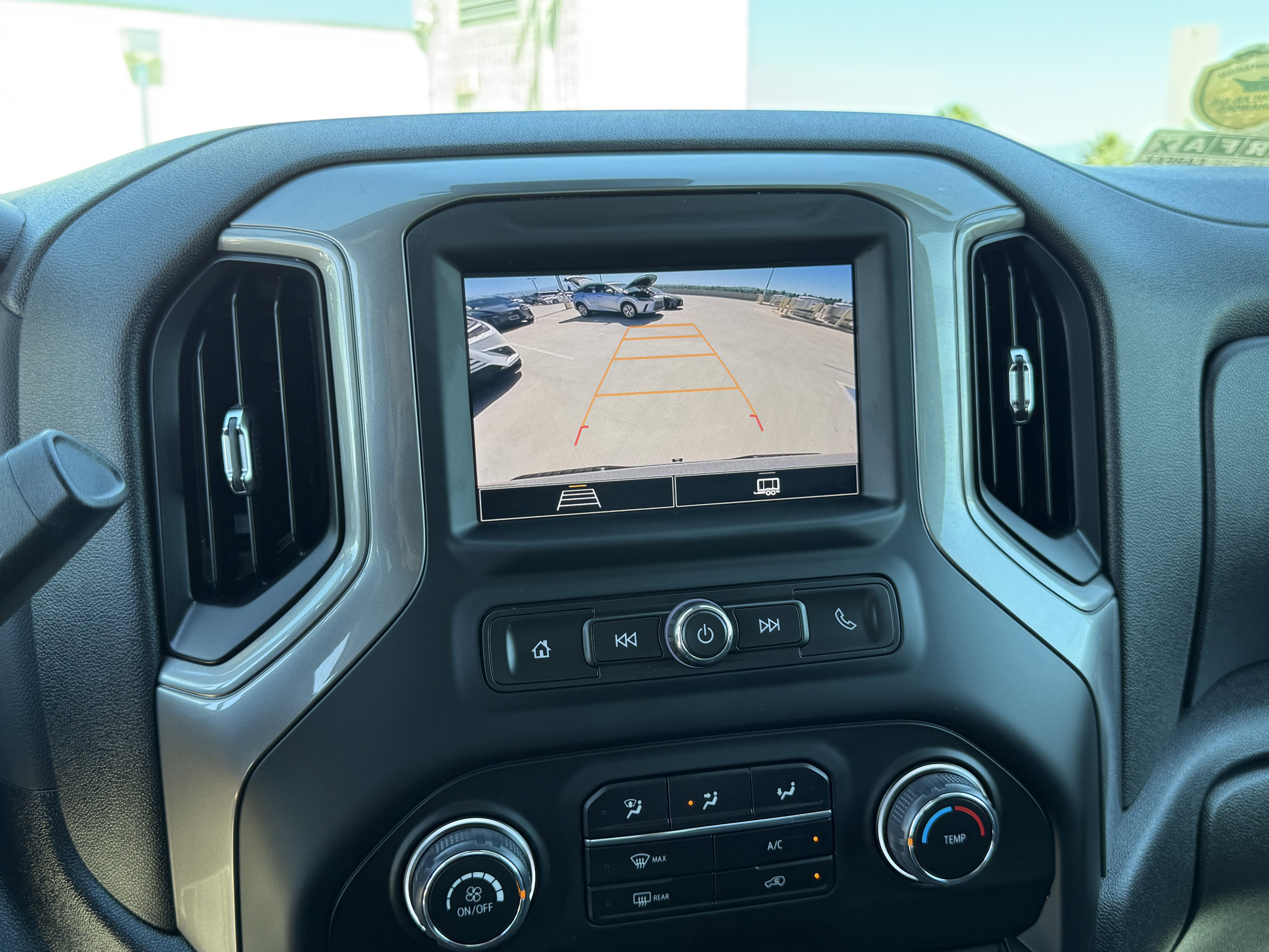 Used 2024 Chevrolet Silverado 1500 Custom image 25