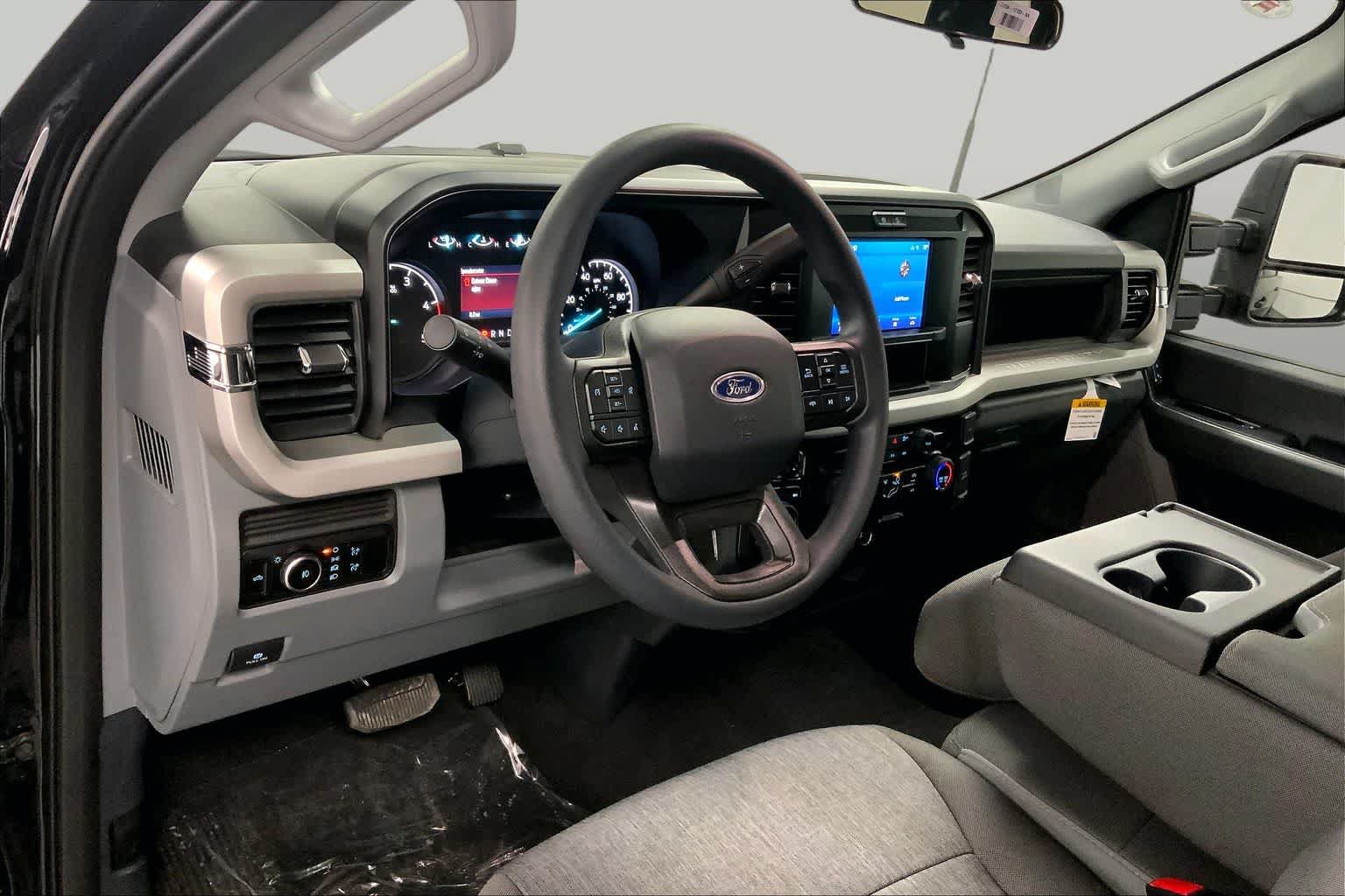 New 2026 Ford F250 XL w/ STX Appearance Package AWD/4WD image 7