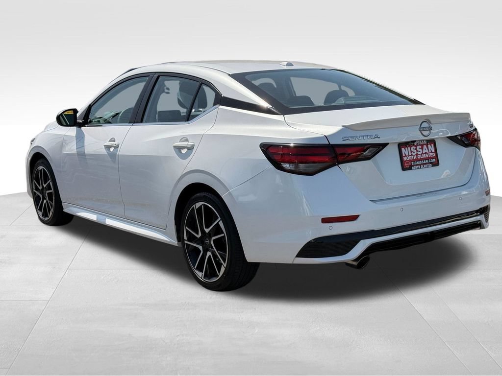 Certified 2024 Nissan Sentra SR FWD image 10