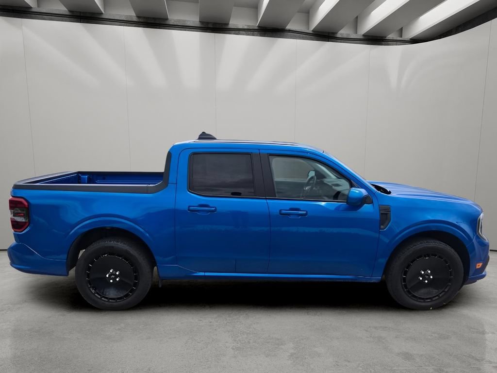 Used 2025 Ford Maverick Lobo AWD/4WD image 7