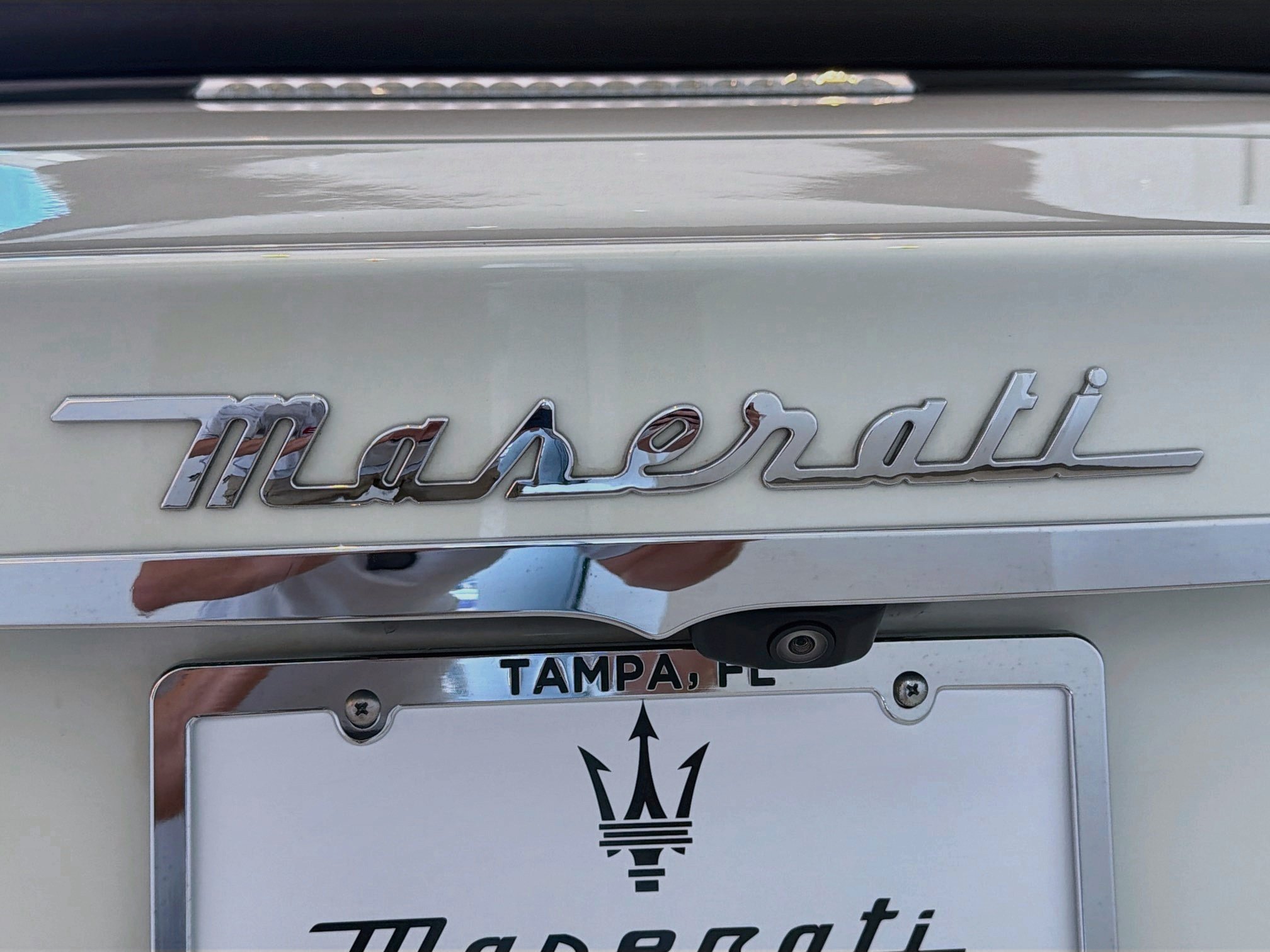 Used 2018 Maserati GranTurismo Sport RWD image 11