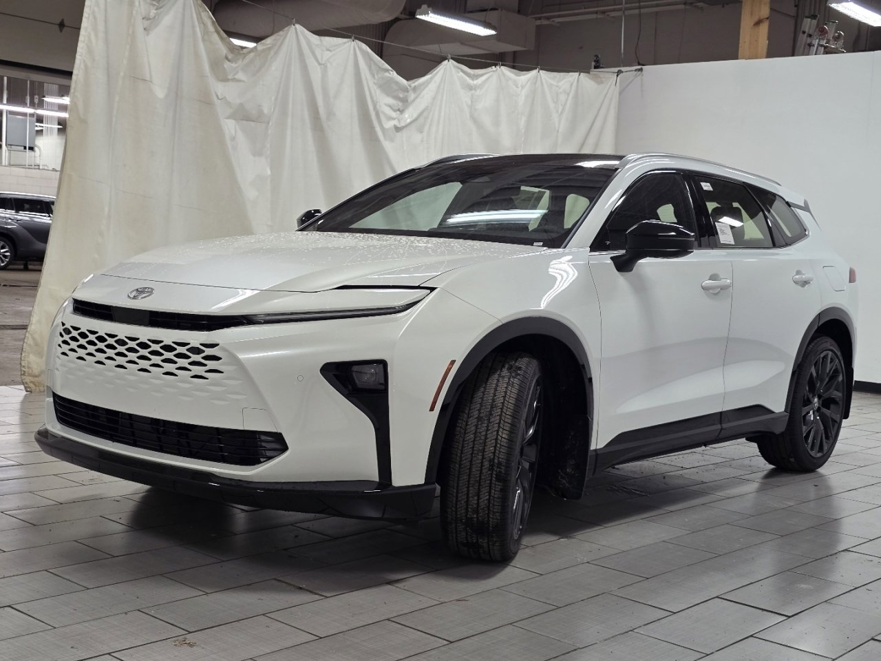 New 2025 Toyota Crown Signia image 14