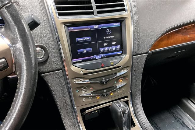 Used 2013 Lincoln MKX FWD image 4
