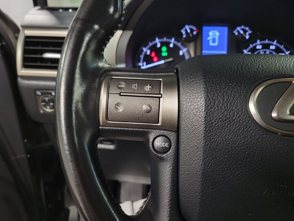 Used 2019 Lexus GX 460 Premium AWD/4WD image 25