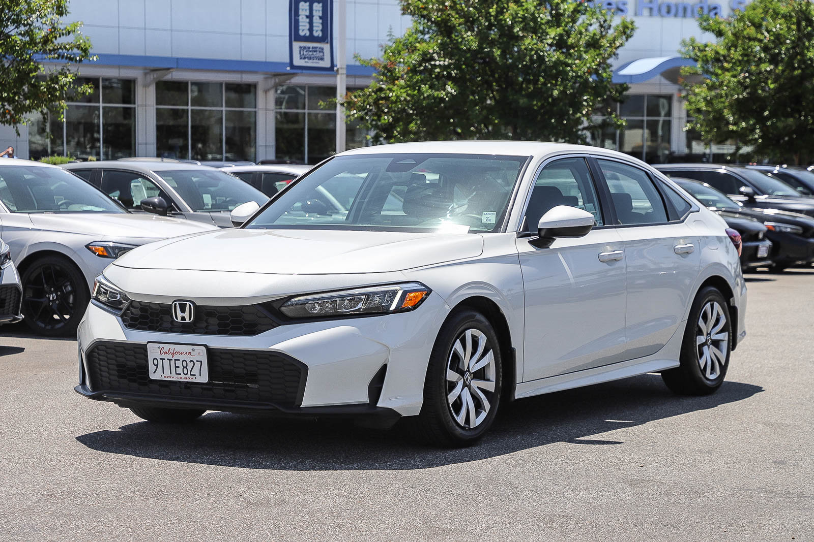 Used 2025 Honda Civic LX image 3