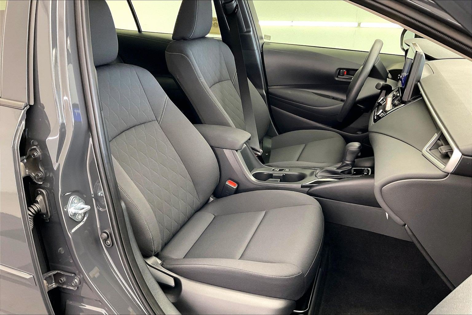New 2027 Toyota Corolla LE AWD/4WD image 9