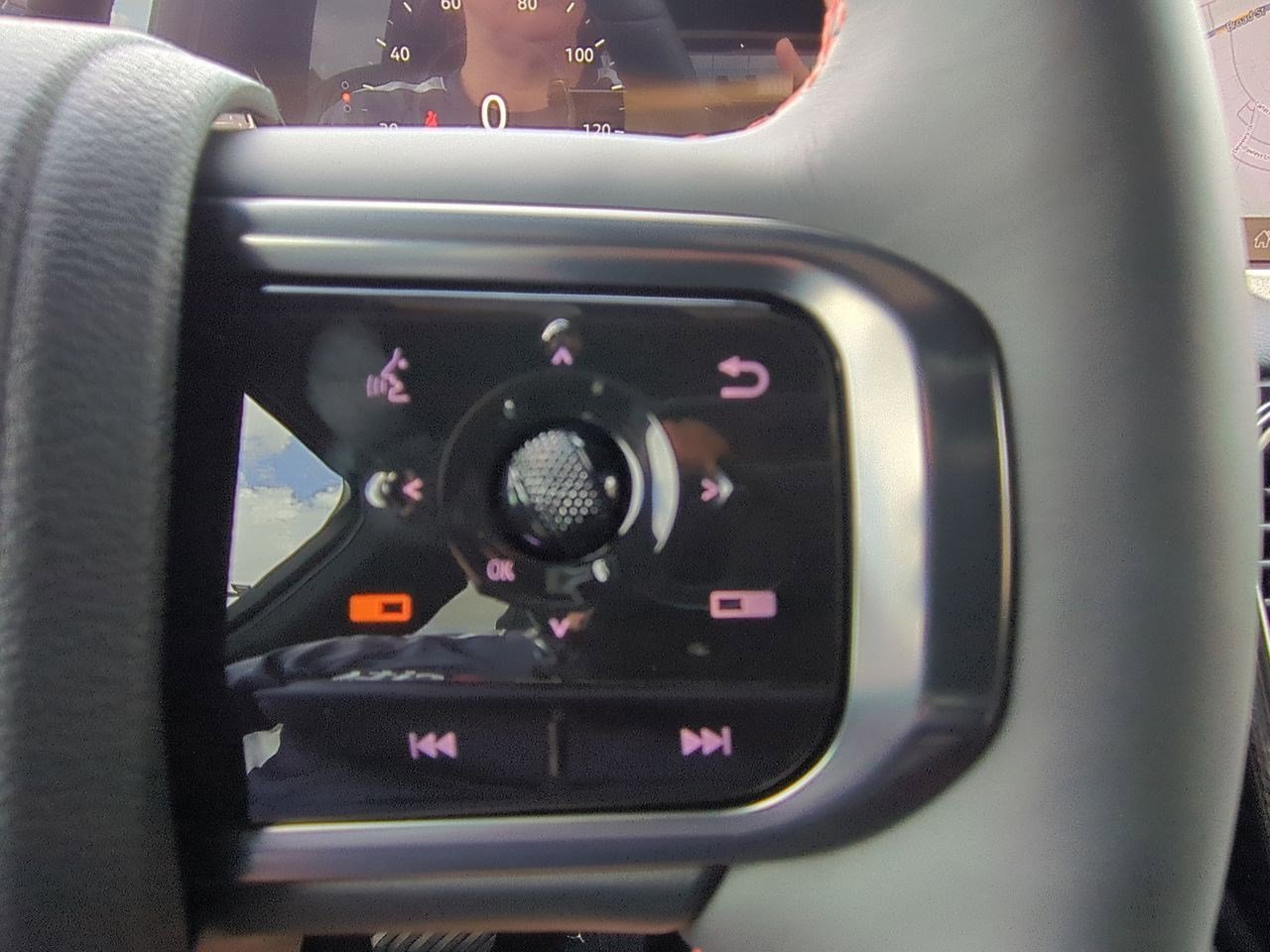 New 2025 Nissan Armada PRO-4X w/ Pro-4X Premium Package AWD/4WD image 19