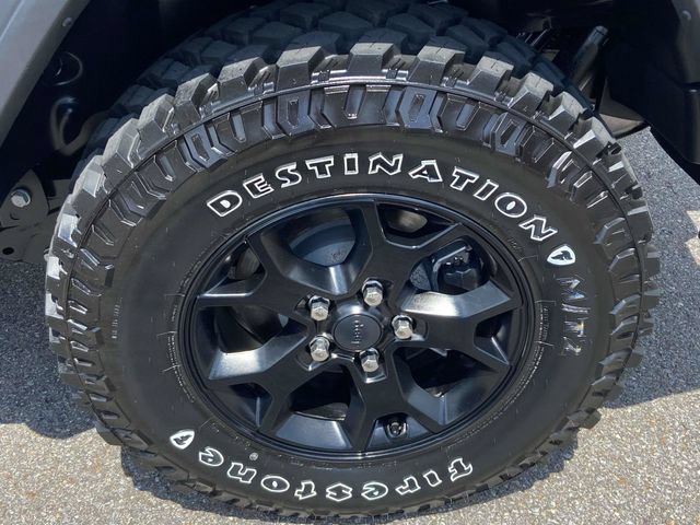 Used 2020 Jeep Wrangler Sport AWD/4WD image 9