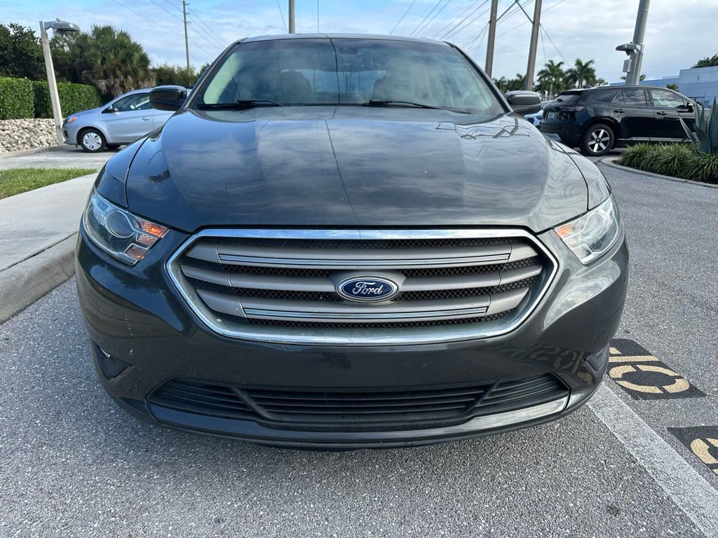 Used 2016 Ford Taurus SEL image 24