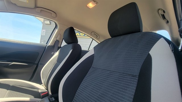 Used 2022 Nissan Versa SV w/ Trunk Package FWD image 19
