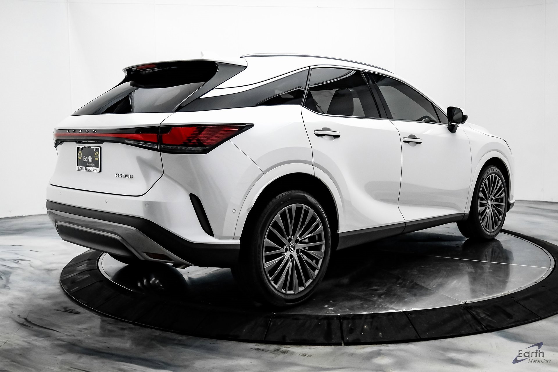 Used 2023 Lexus RX 350 FWD image 13