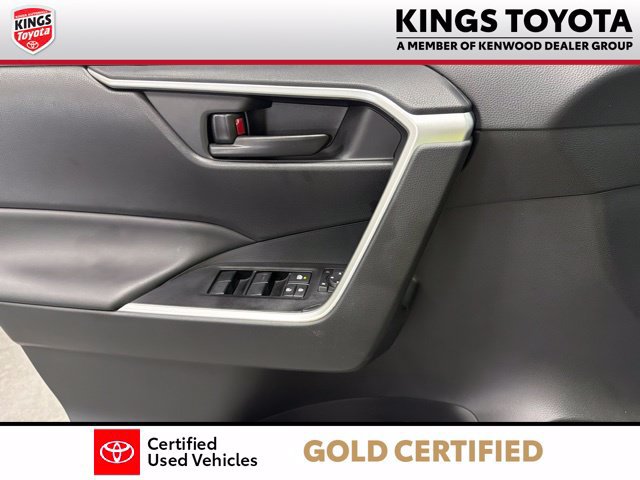 Certified 2025 Toyota RAV4 LE FWD image 26