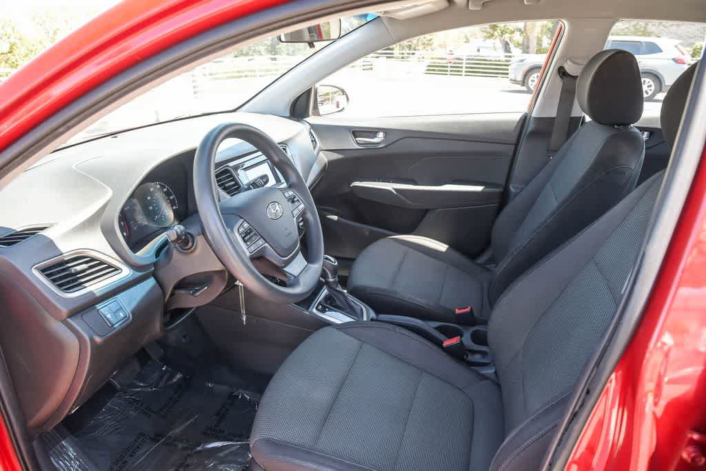 Used 2018 Hyundai Accent SE FWD image 16