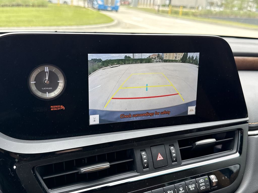 Used 2024 Lexus ES 350 w/ Premium Package FWD image 24