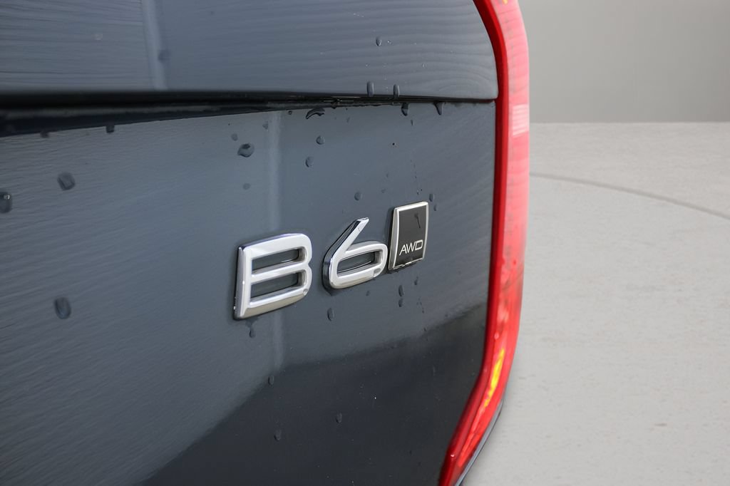 Certified 2023 Volvo XC90 B6 Ultimate w/ Protection Package Premier AWD/4WD image 32