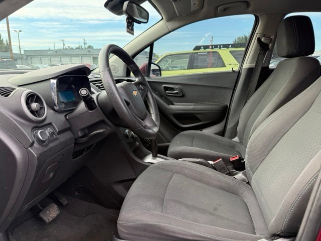 Used 2016 Chevrolet Trax LS FWD image 8