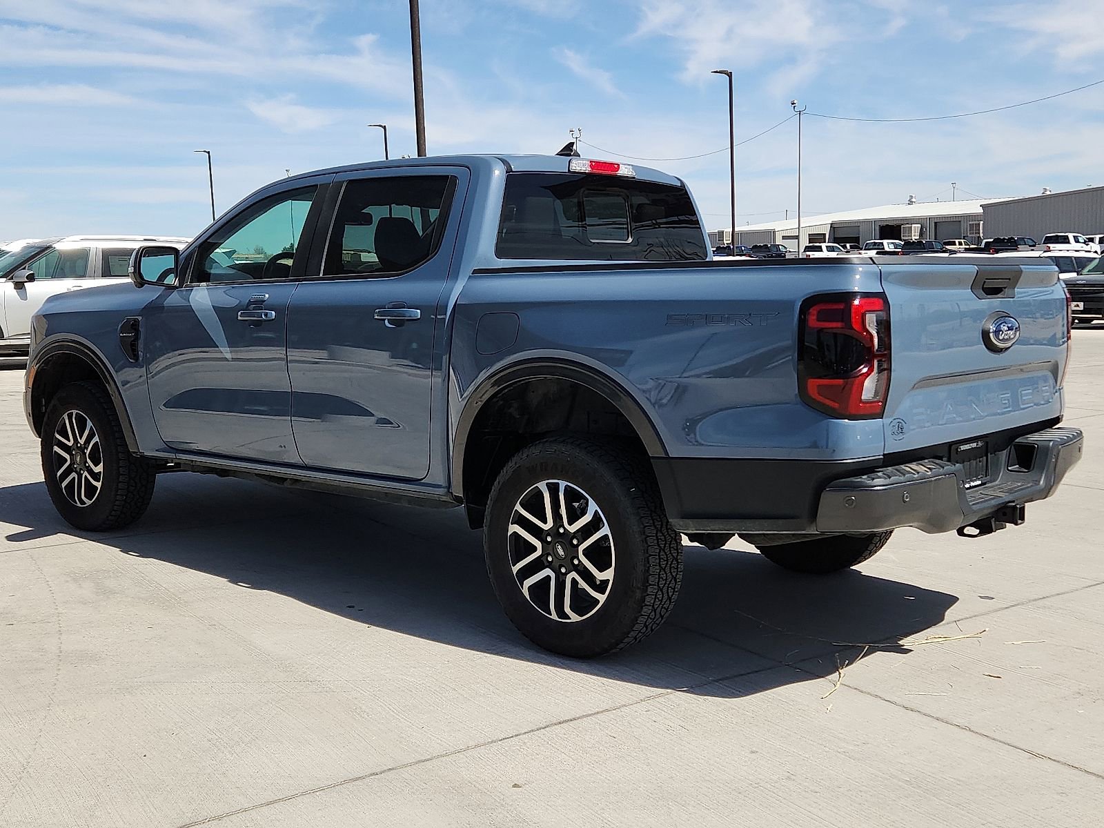 Used 2024 Ford Ranger Lariat w/ Trailer Tow Package image 3
