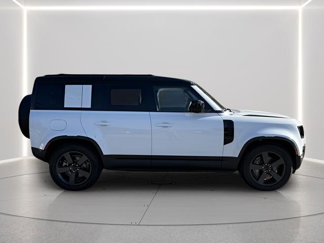 New 2026 Land Rover Defender 110 S AWD/4WD image 5