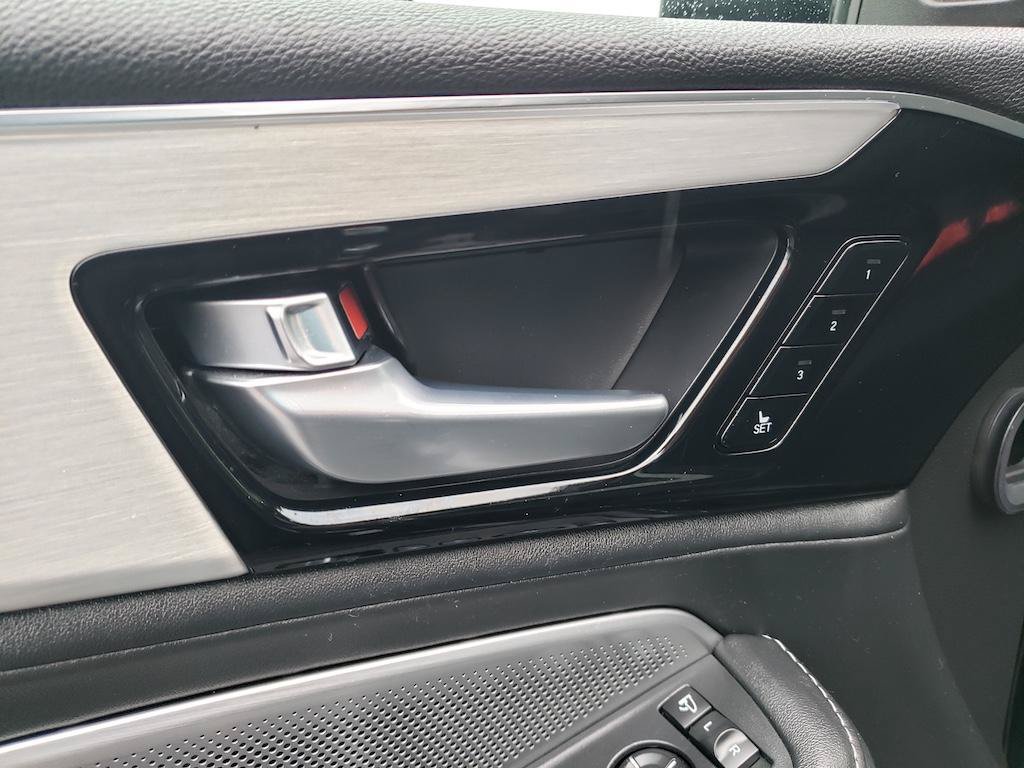 Certified 2025 Acura MDX w/ Technology Package AWD/4WD image 20