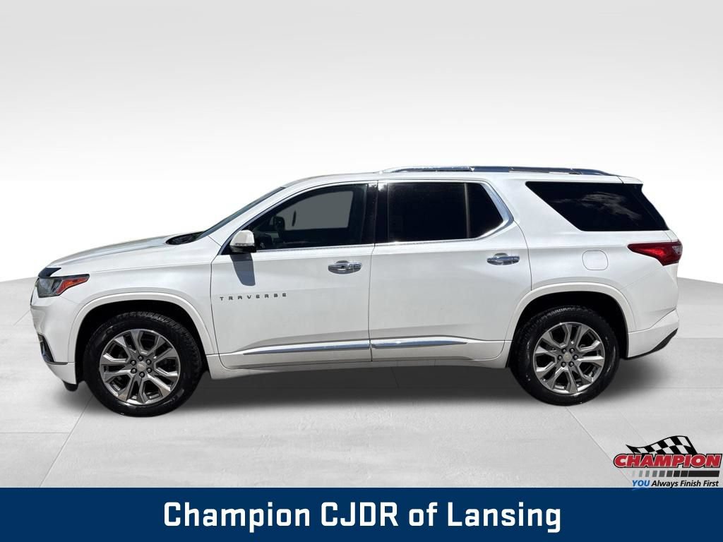Used 2019 Chevrolet Traverse Premier w/ Driver Confidence II Package FWD image 4