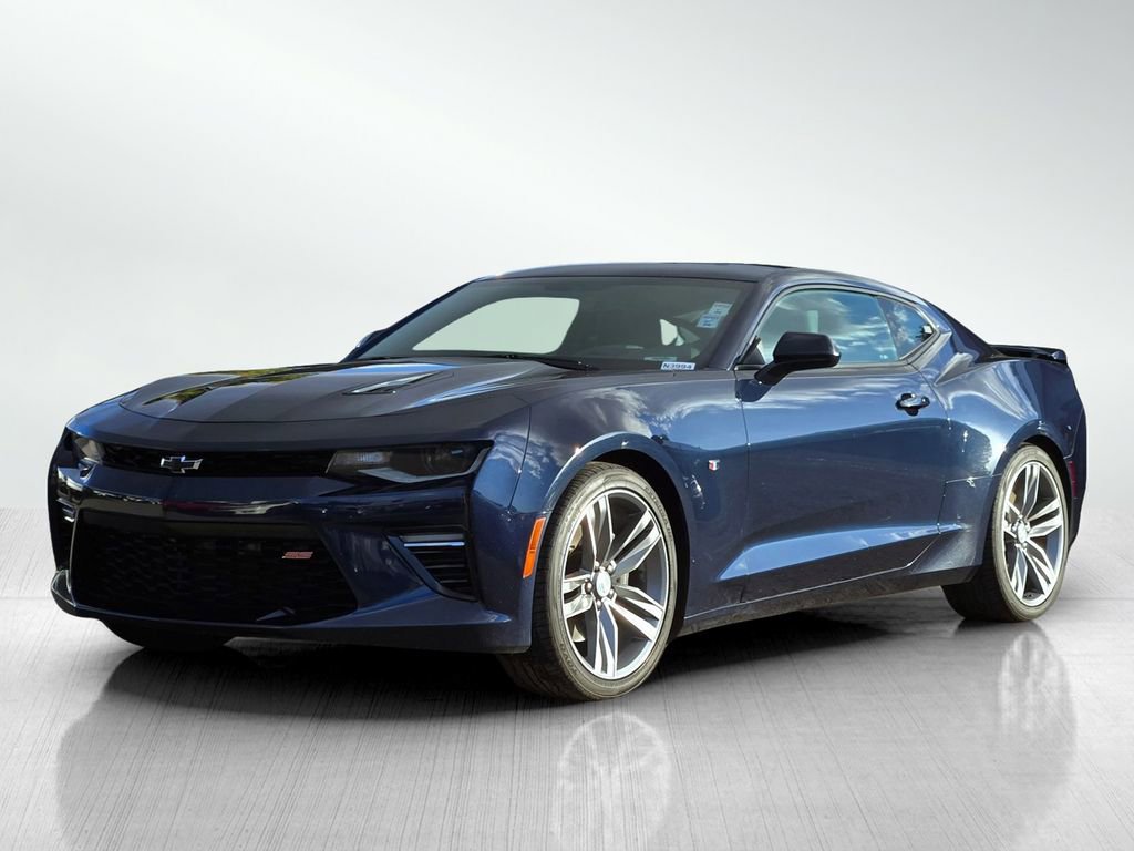 Used 2016 Chevrolet Camaro SS image 8