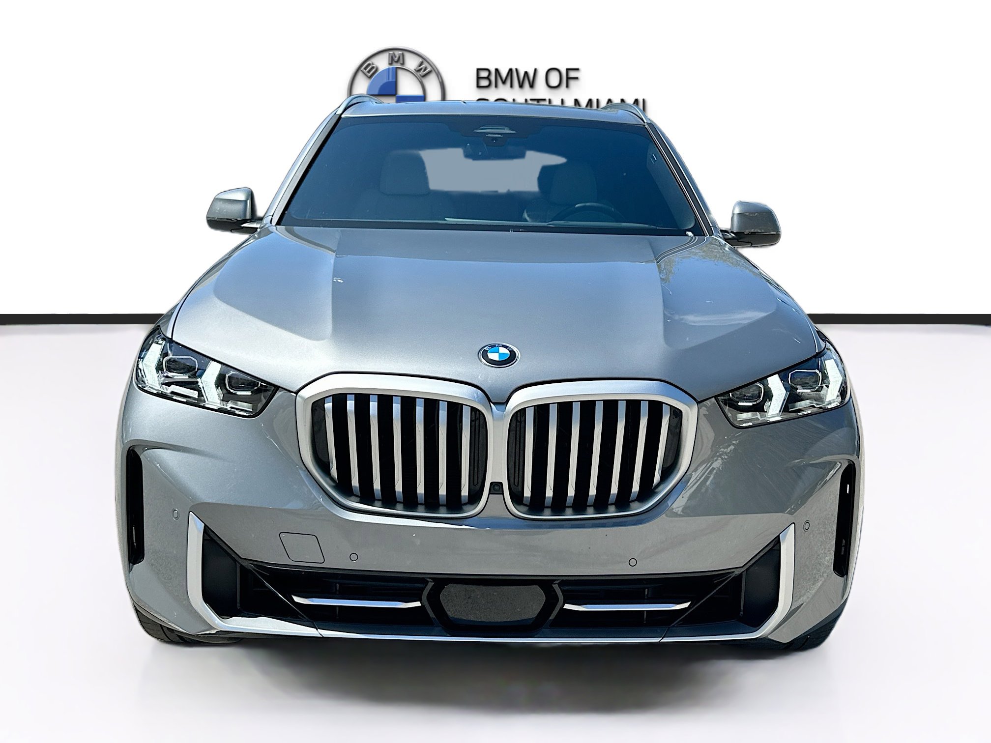 Certified 2024 BMW X5 sDrive40i w/ Premium Package image 2