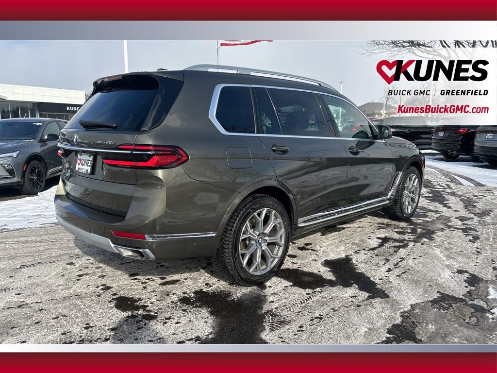 Used 2025 BMW X7 xDrive40i image 5