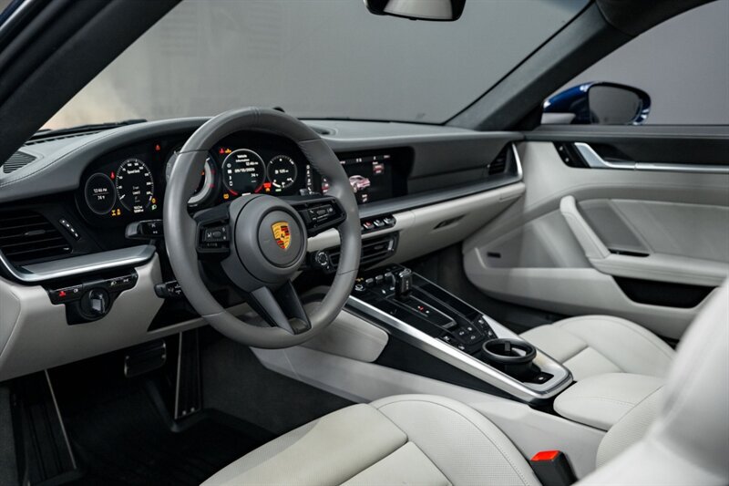 Used 2021 Porsche 911 Turbo AWD/4WD image 16