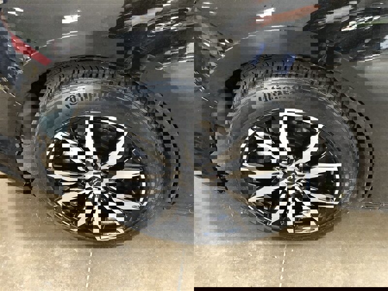 Used 2020 Chevrolet Malibu LT image 21