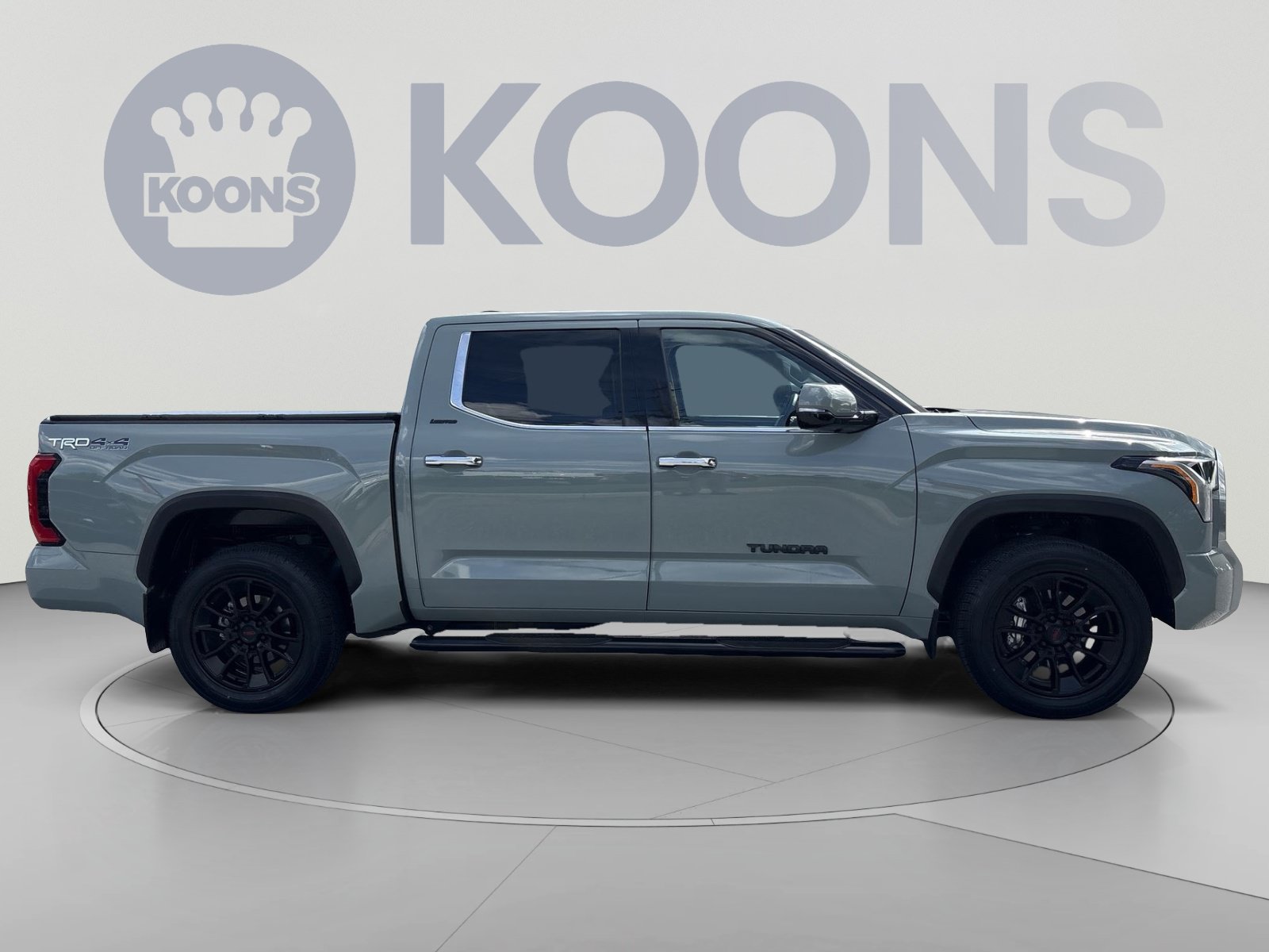 Used 2023 Toyota Tundra Limited w/ TRD Off-Road Package AWD/4WD image 8