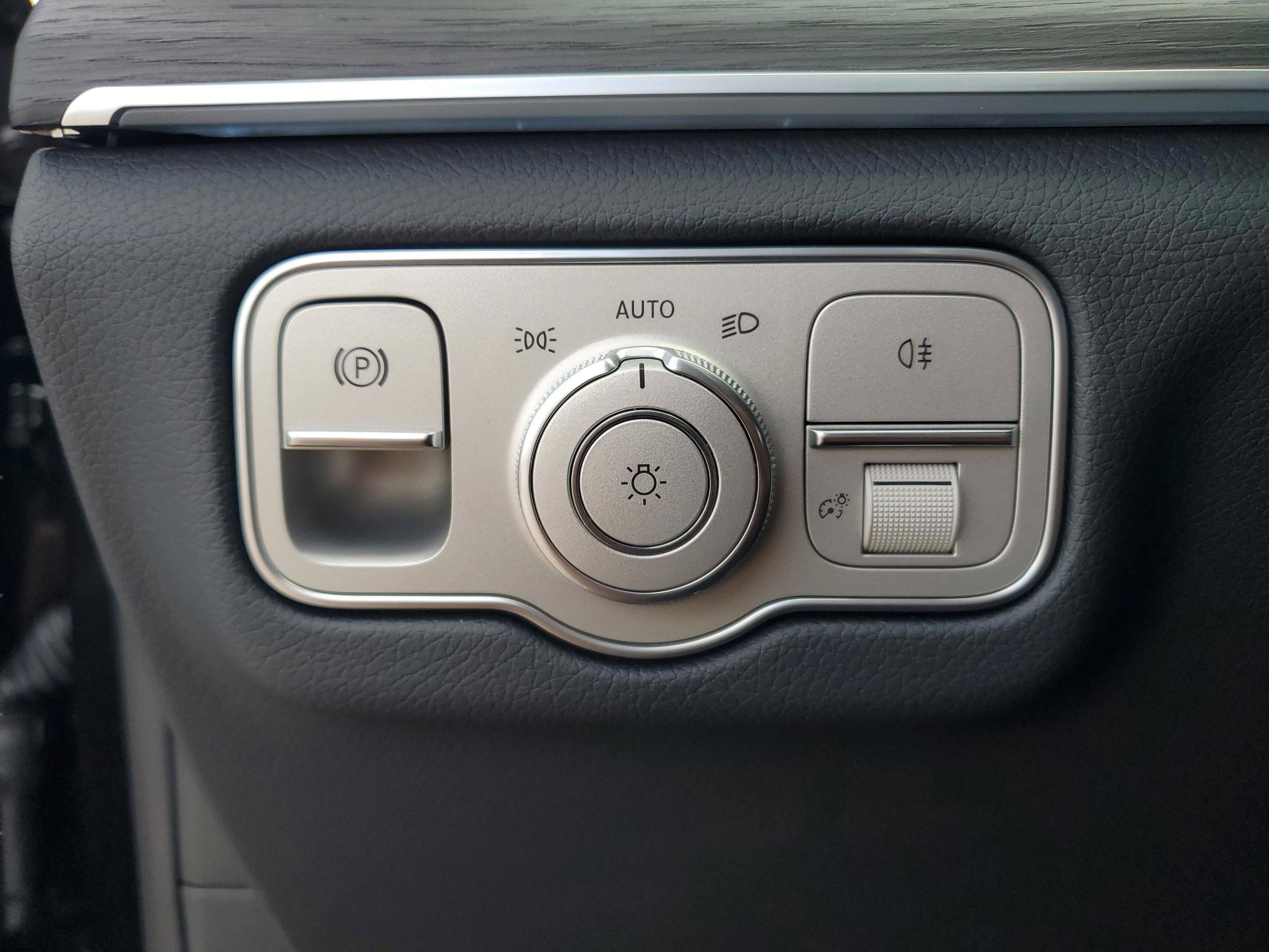 Certified 2026 Mercedes-Benz GLS 450 4MATIC image 35