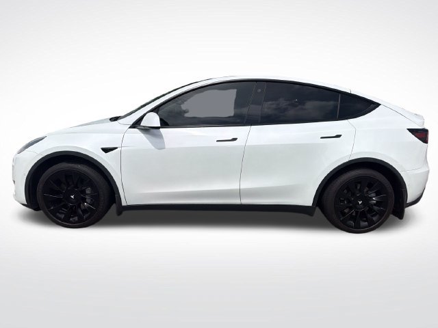 Used 2021 Tesla Model Y Long Range AWD/4WD image 2