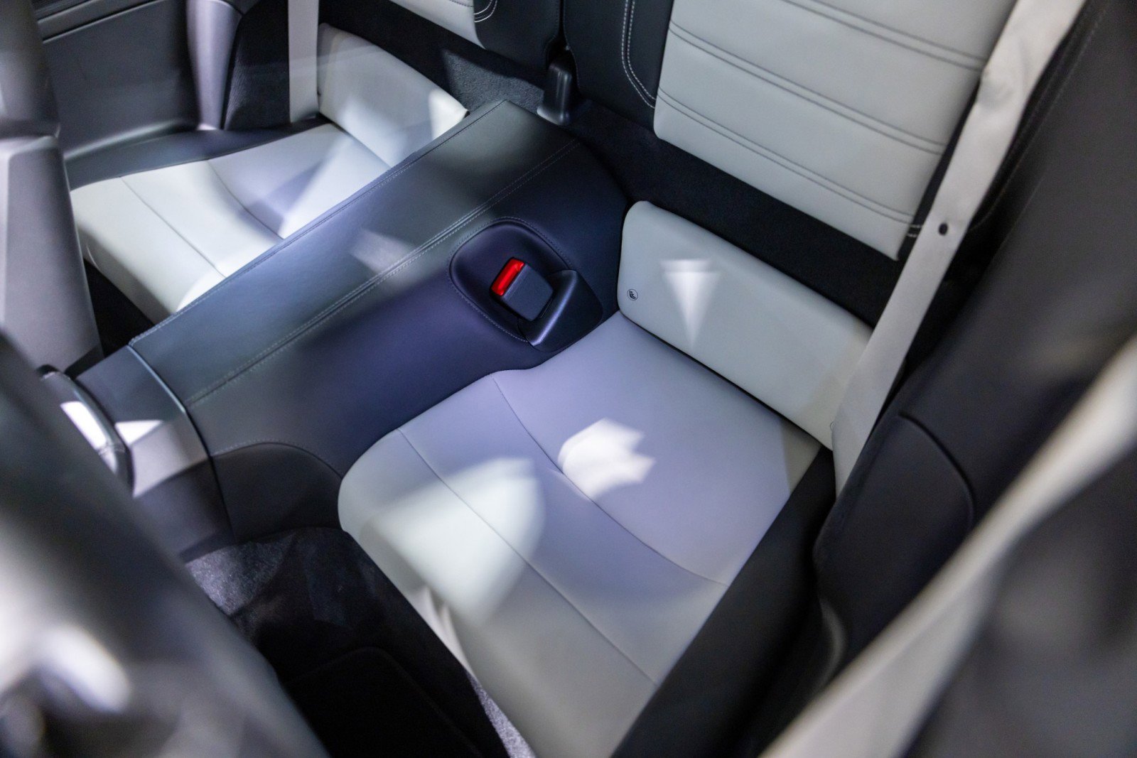 Used 2021 Porsche 911 Turbo S image 36