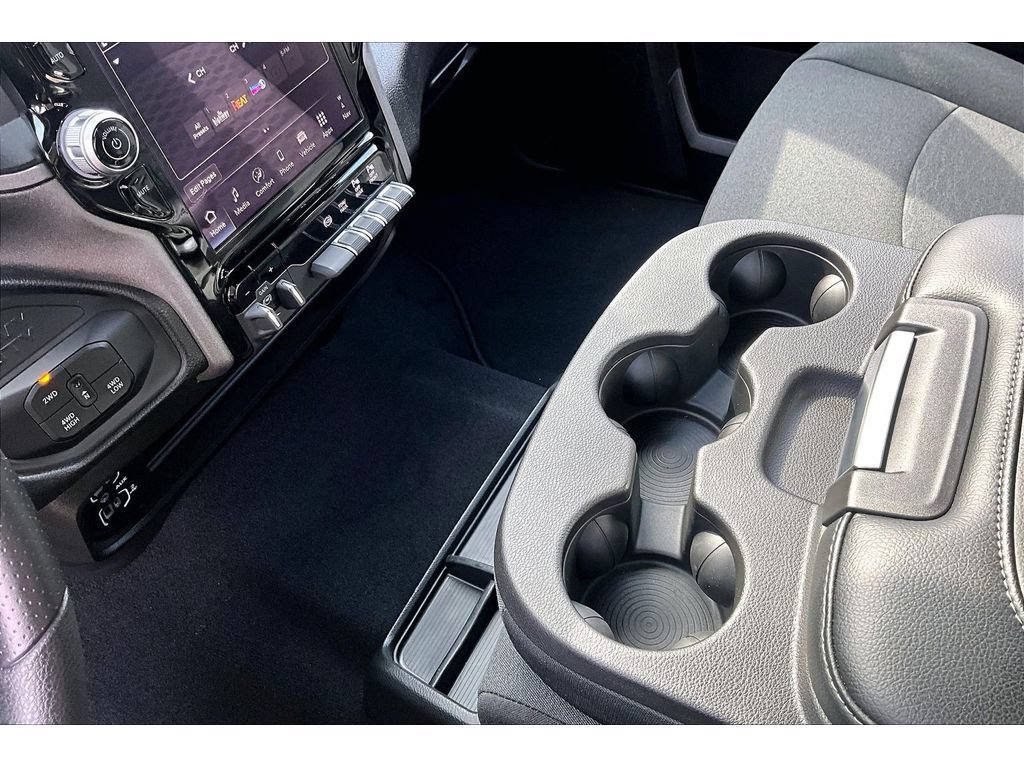 New 2026 RAM 3500 Tradesman AWD/4WD image 9