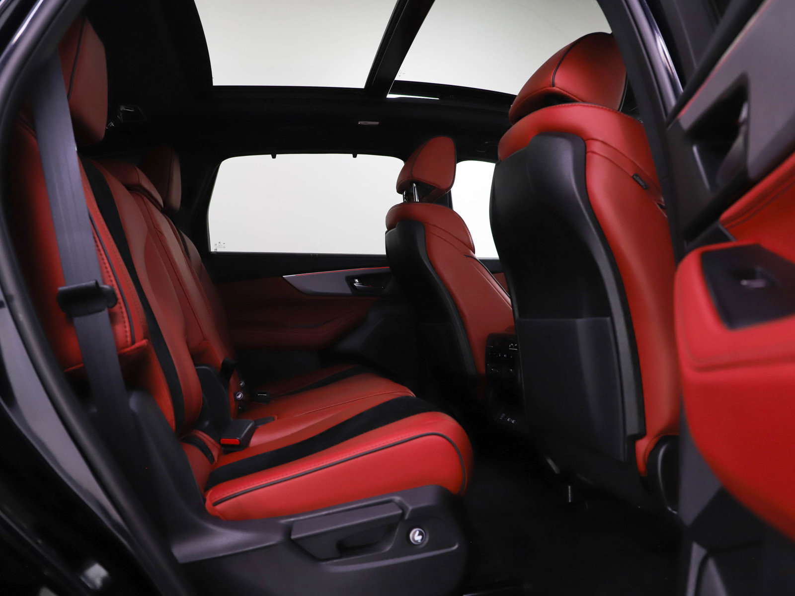 Used 2022 Acura MDX A-Spec image 12